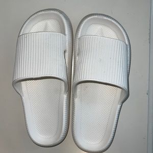 White Pillow Slides
